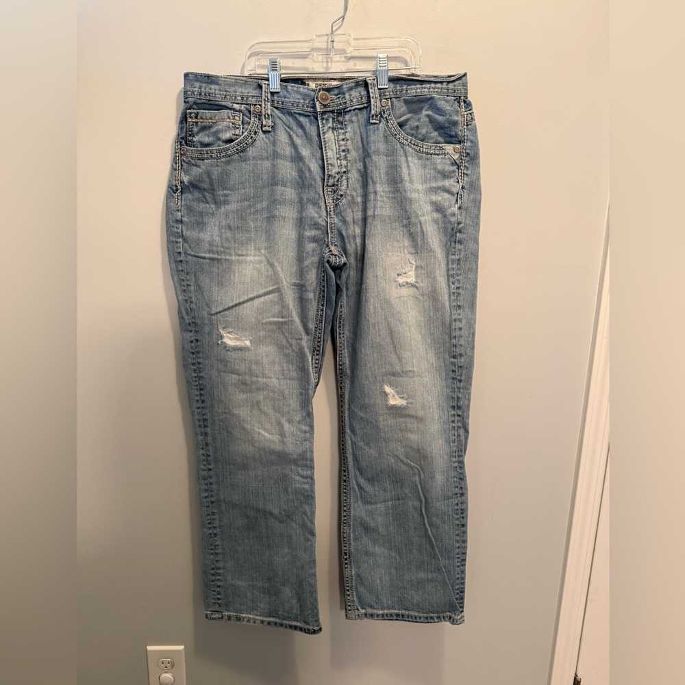 BKE Men's Distressed Light Blue Jeans 34 Short Y2K